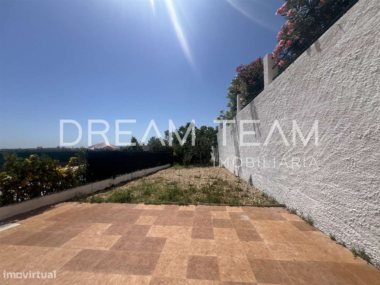 Moradia T4  com Piscina e Lote de 900 m² – Qta da Serralheira, Setúbal-43