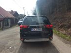 Mitsubishi Outlander - 6