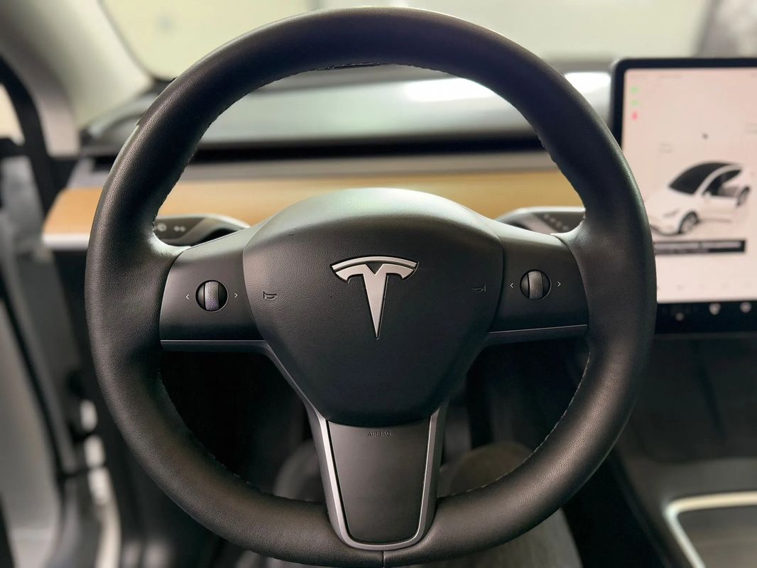 Tesla Model 3 Langstreckenbatterie Allradantrieb Dual Motor - 6