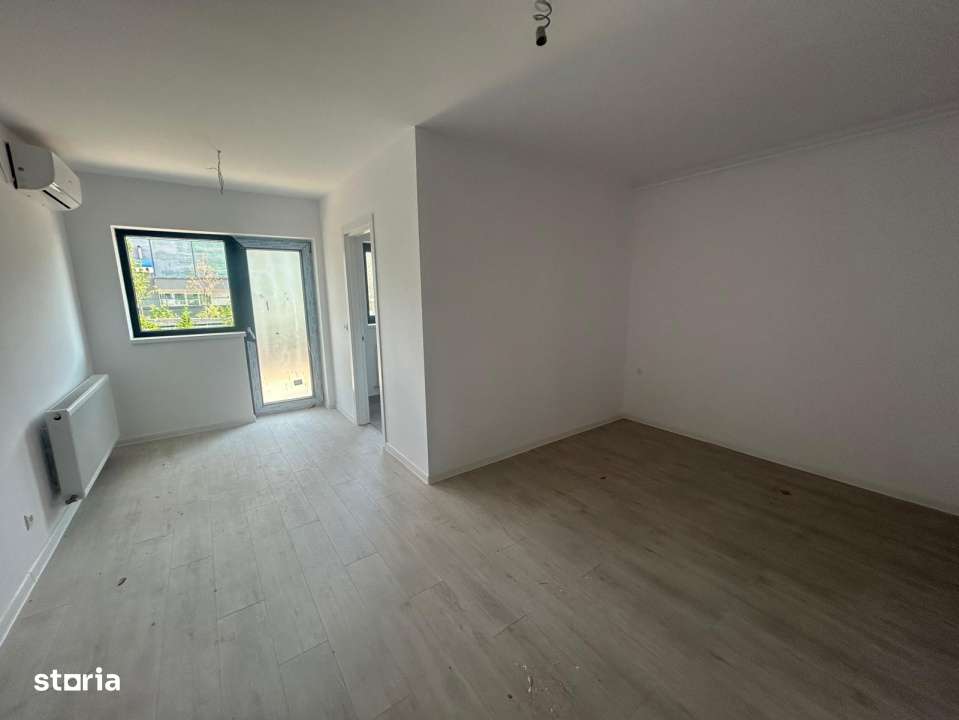 Garsoniera, 33mp + 20mp gradina, AC, metrou, bloc 2025, Hils Republica-0