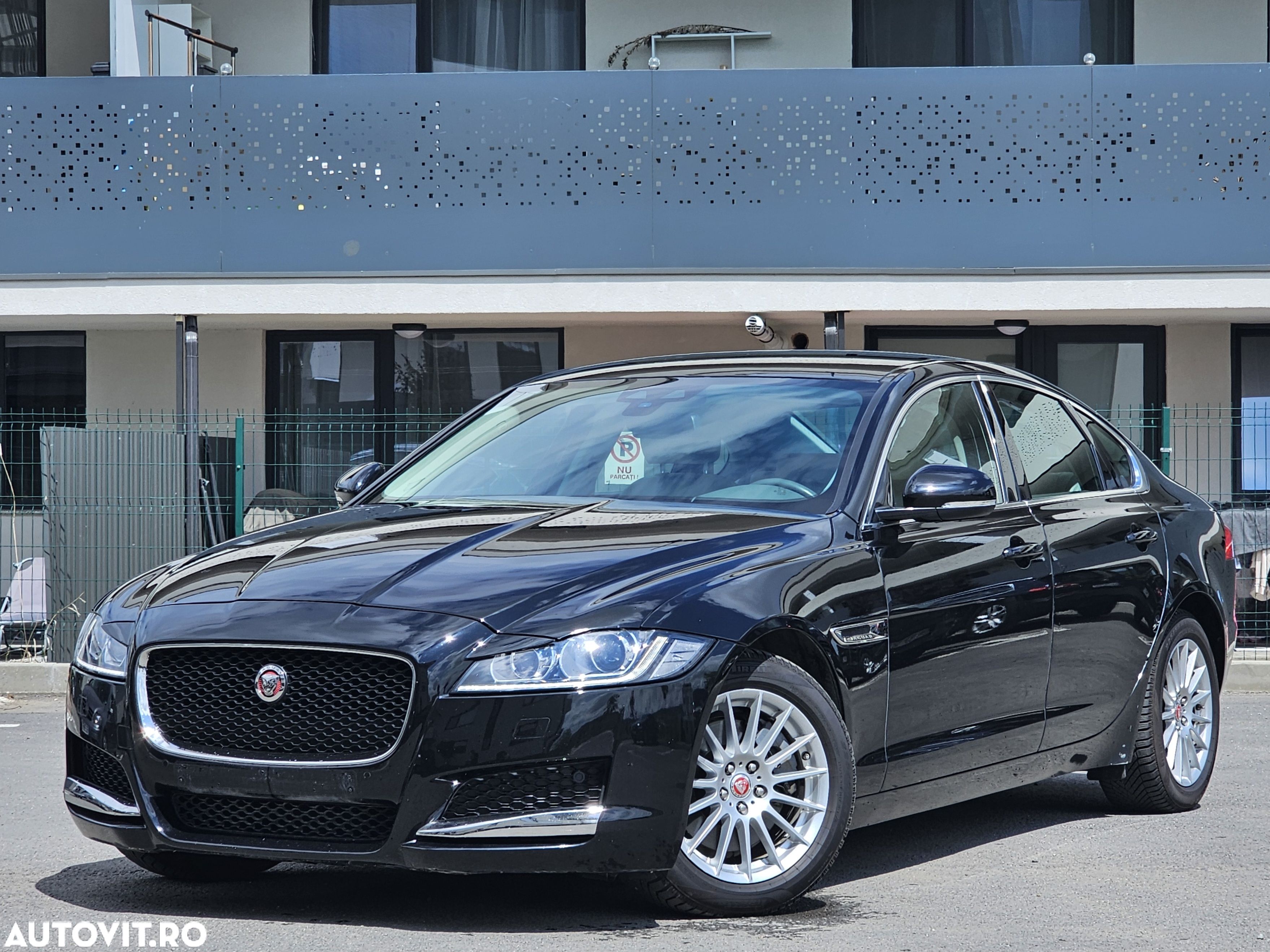 Jaguar XF 20d AWD Sportbrake Aut. Prestige - 1