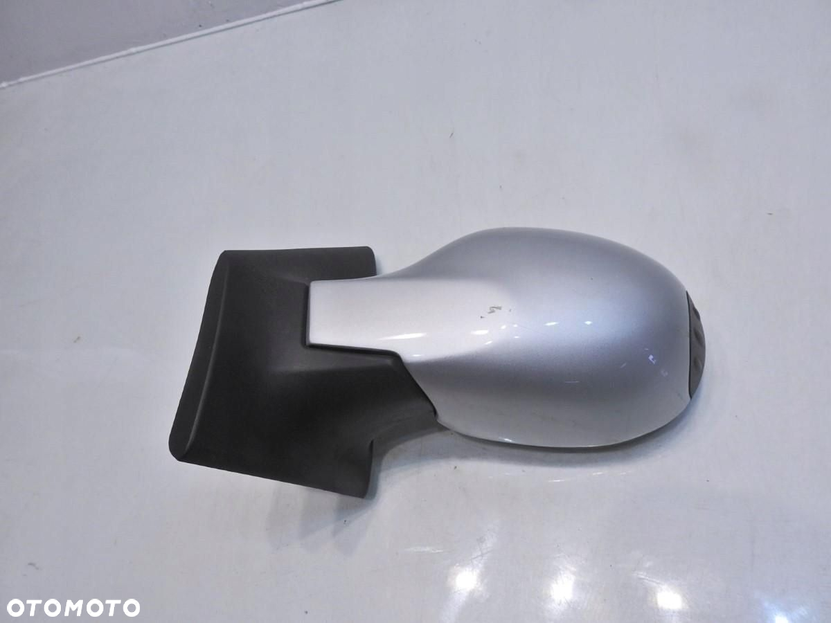 LUSTERKO LEWE 5 PIN TED69 RENAULT TWINGO II 12463230 - 6