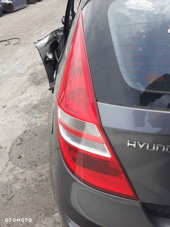 LAMPA LEWA TYŁ TYLNIA HYUNDAI I30 I HB - 1