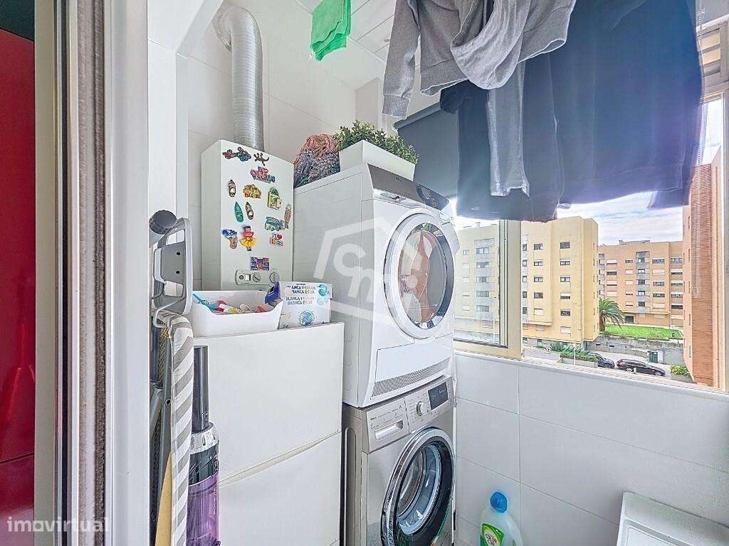 Excelente T2+1 na Senhora da Hora | Próximo da Circunvalação-19