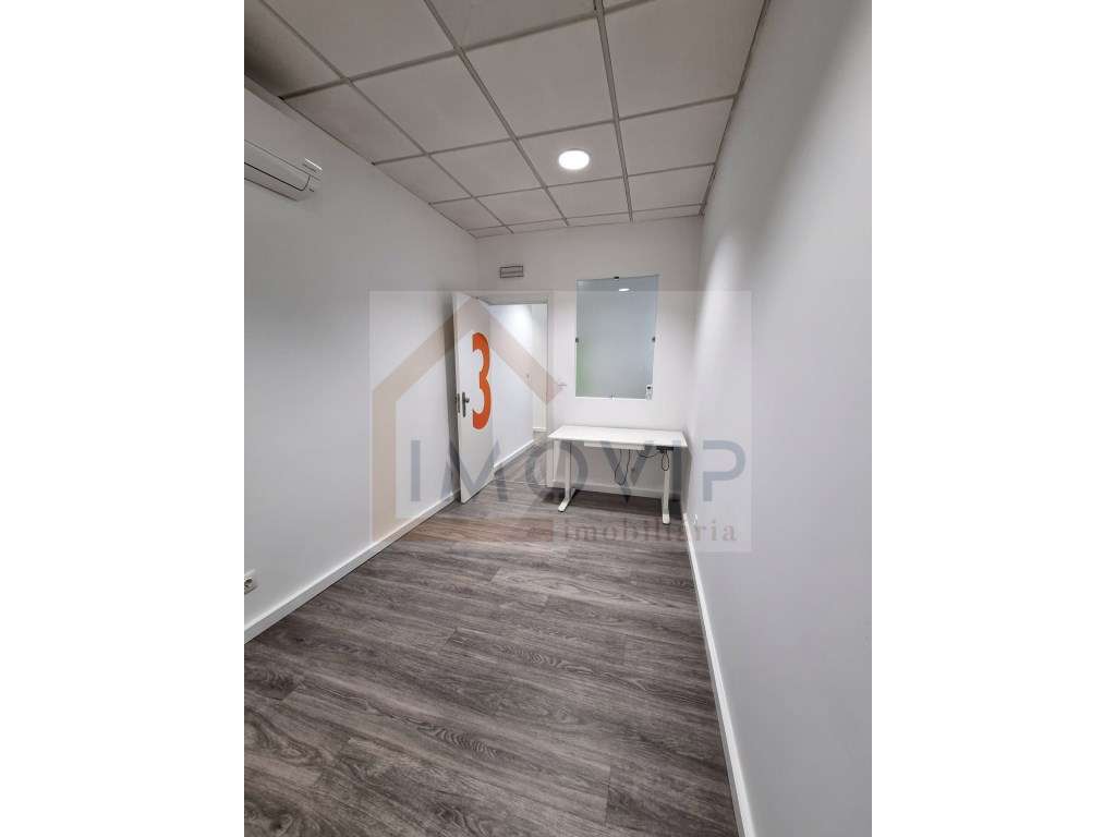 Escritório no PinhalHub | Centro do Pinhal Novo - Grande imagem: 4/12
