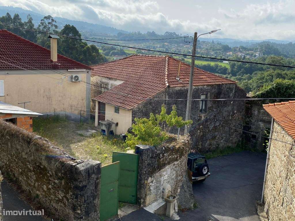 Moradia habitável em Mozelos - Grande imagem: 4/27