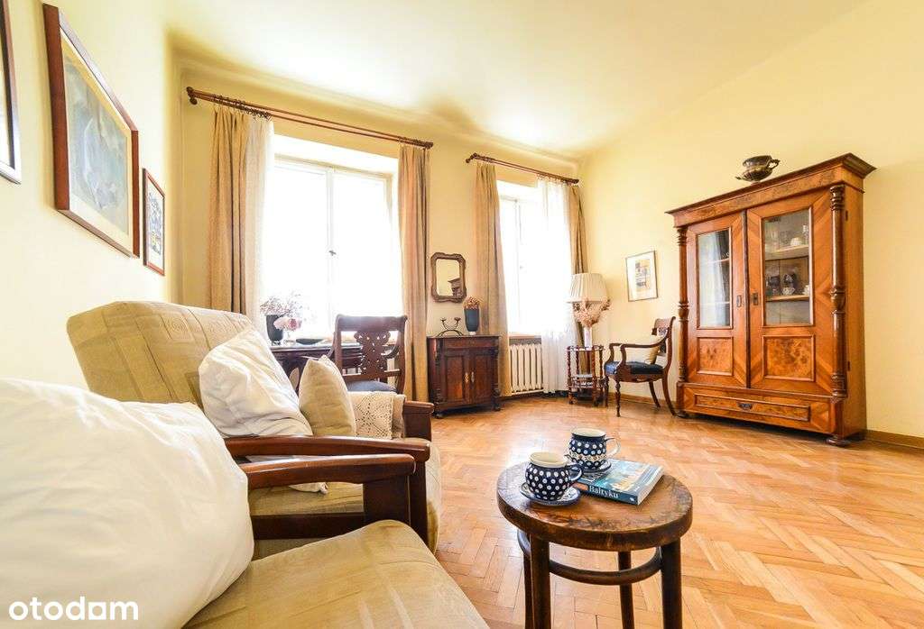 Spacerem na Zamek, kawę i do teatru – 59 m²-8