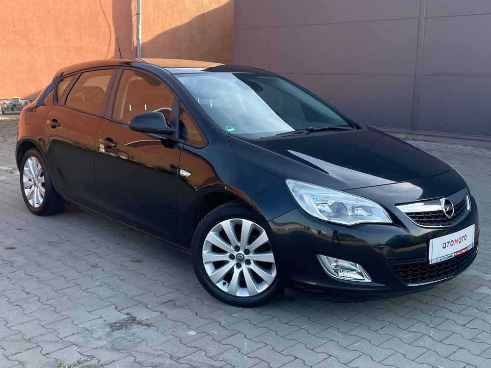 Opel Astra J 1.6 Style 2010
