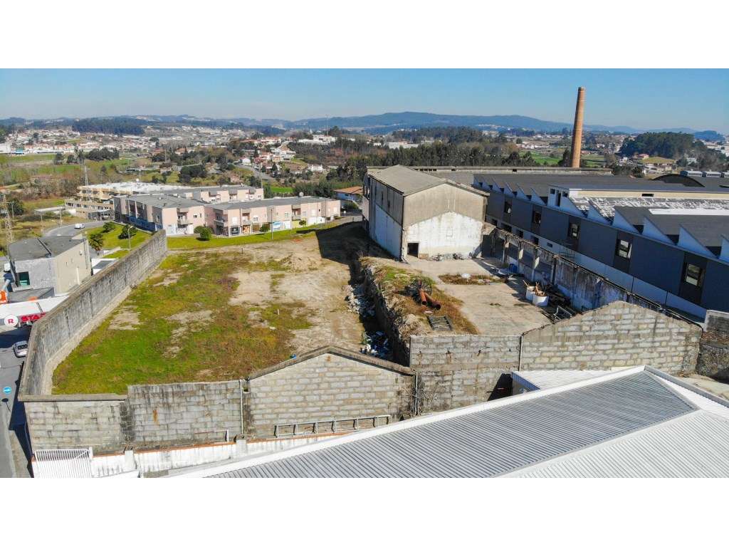 Terreno em Avidos - Grande imagem: 5/26