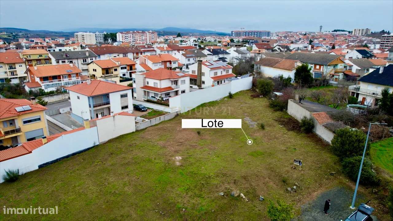 Terreno para Construção de Moradia Isolada – 1294 m² próximo do Centro - Grande imagem: 5/10