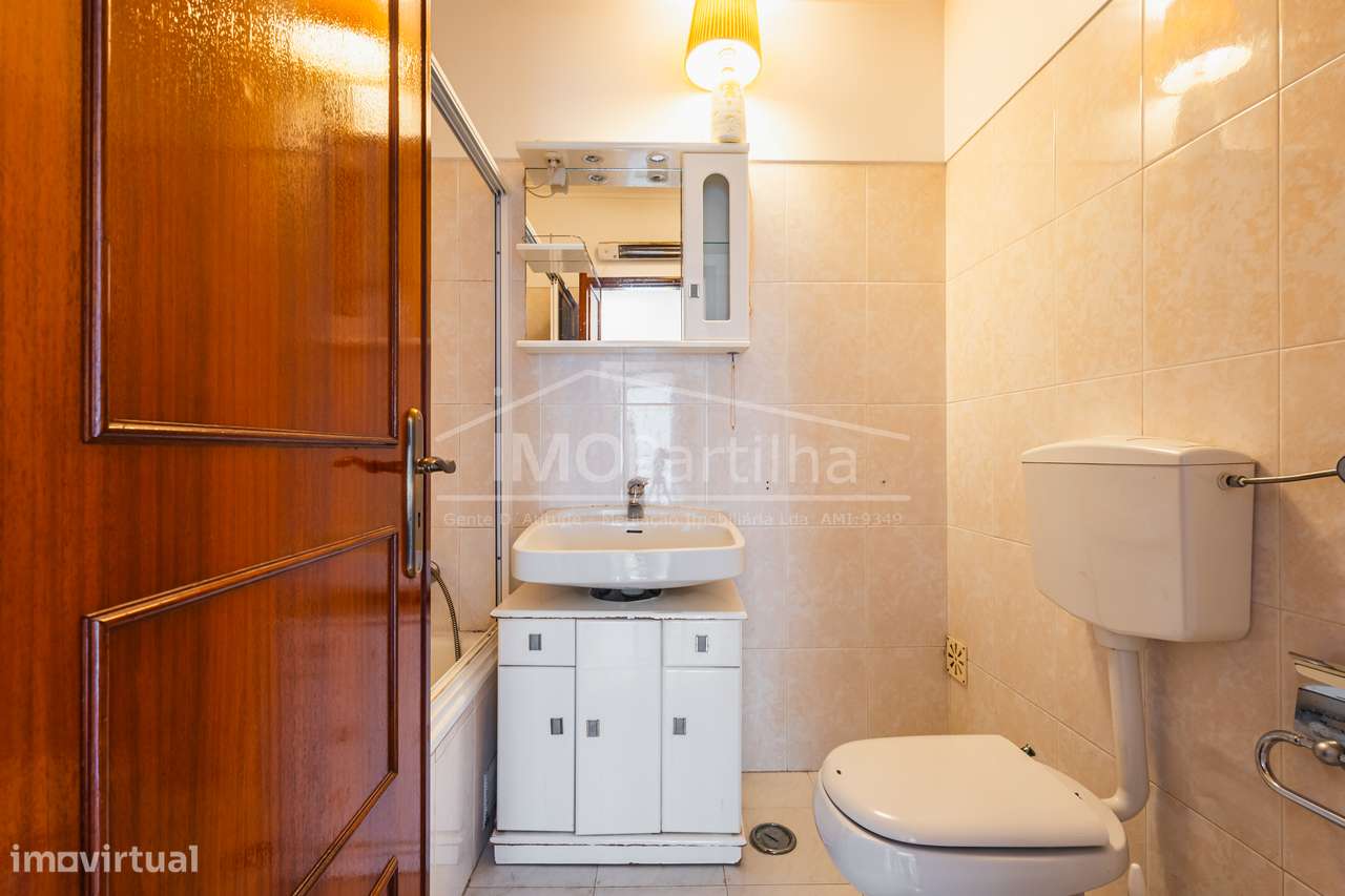 Apartamento t2 à venda na Rua Melquíades Marques-9