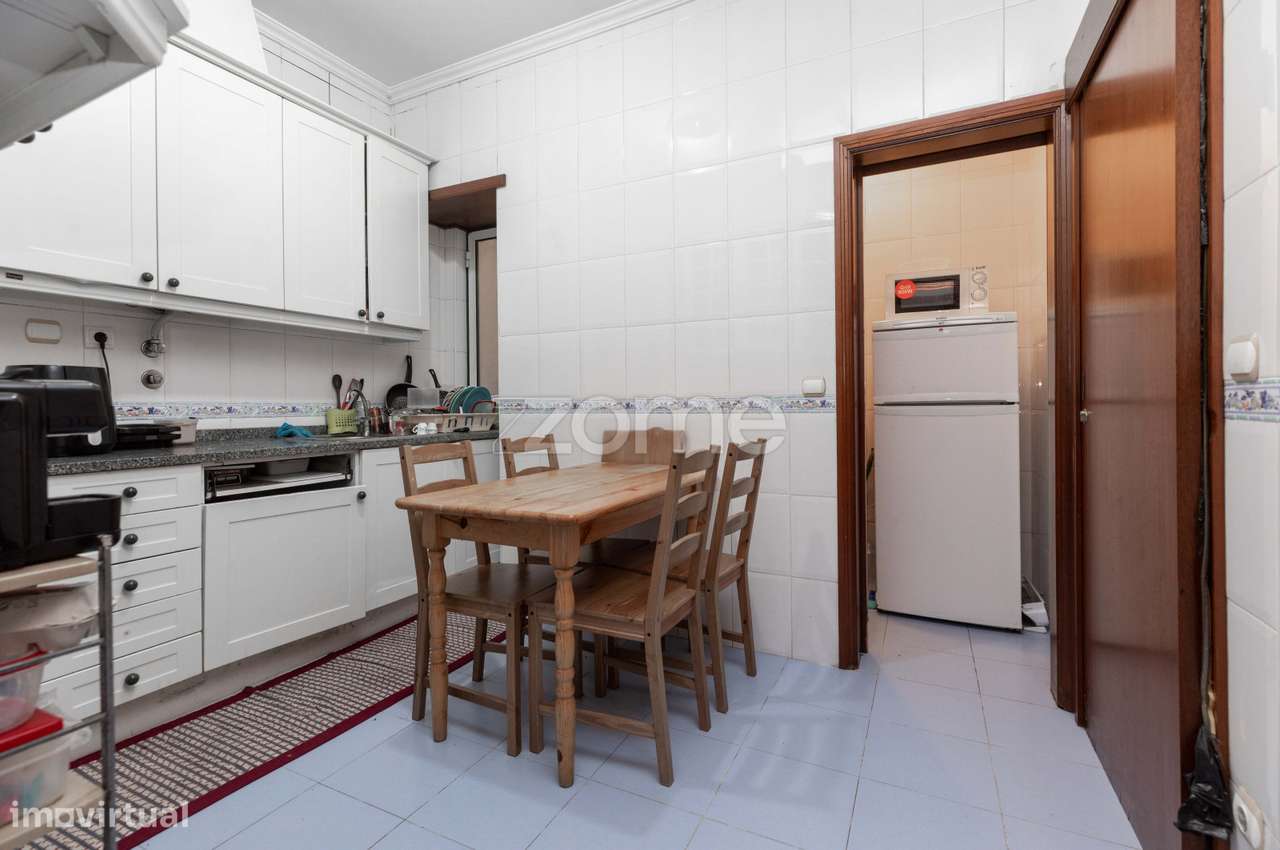 Prédio composto por dois apartamentos | Guerra Junqueiro | Coimbra-43