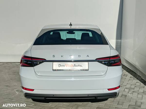 Skoda Superb 2.0 TDI 4X4 DSG Style - 4