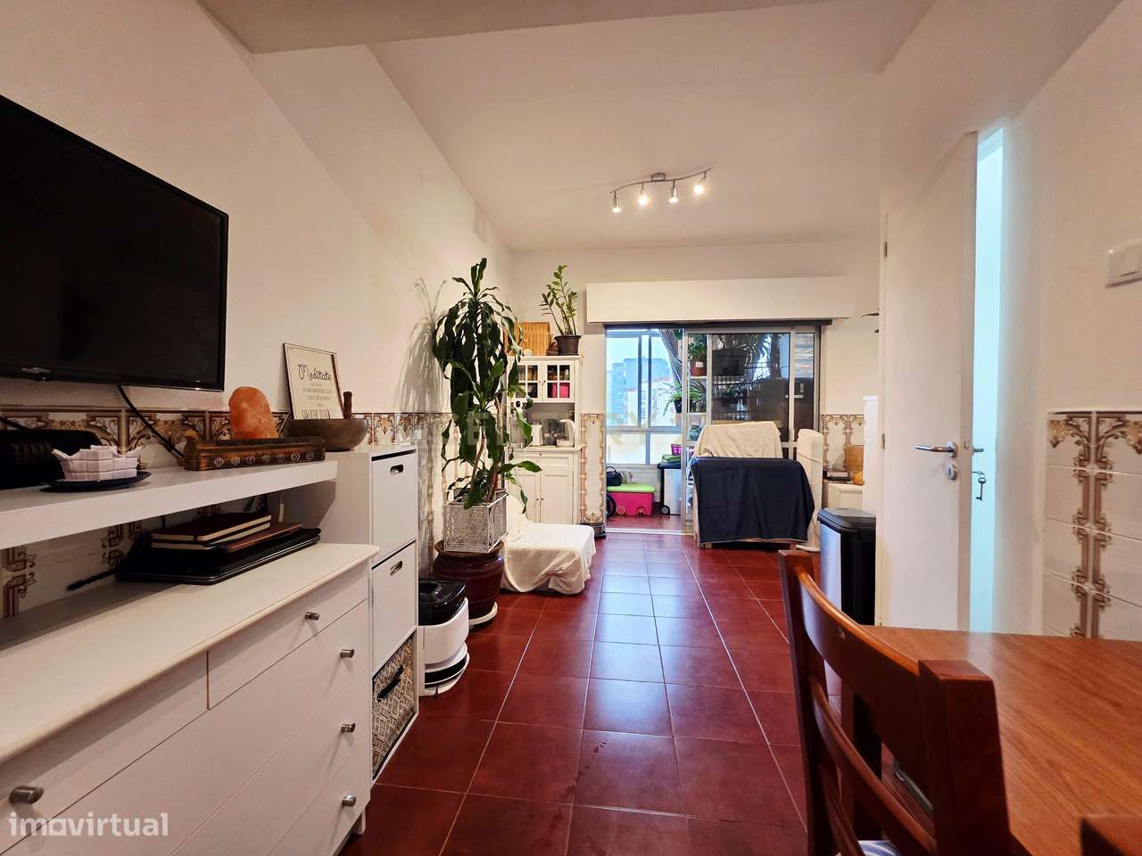 Estúdio na Reboleira - Grande imagem: 3/8