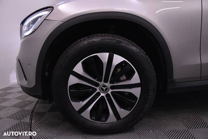 Mercedes-Benz GLC 300 de 4MATIC - 13