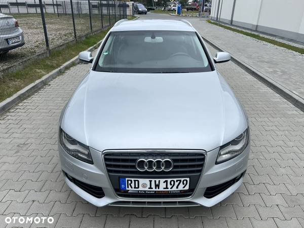 Audi A4 Avant 2.0 TDI DPF Ambition - 8