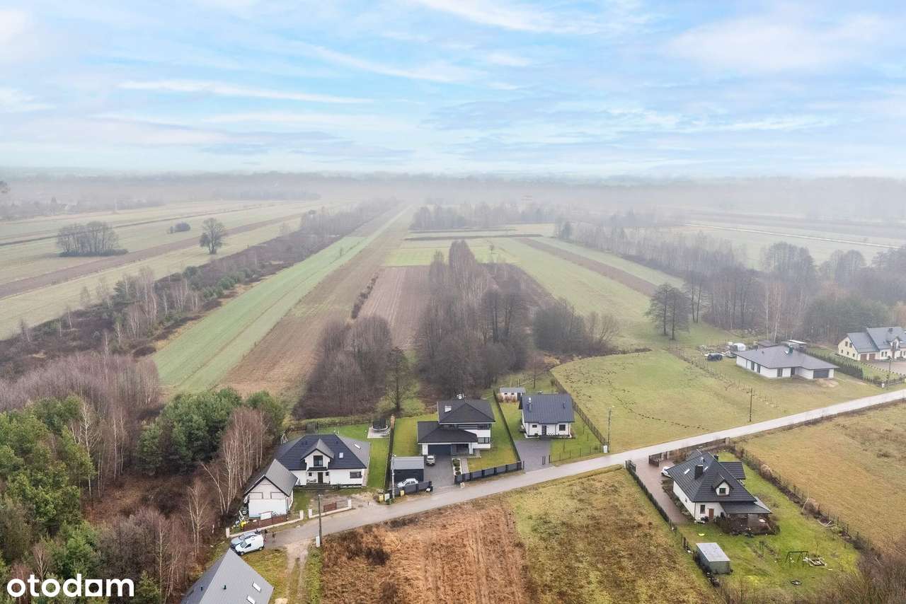 Nowoczesny dom | 4 sypialnie | 2 garaże | S17, szkoła, sklepy 5 minut-18