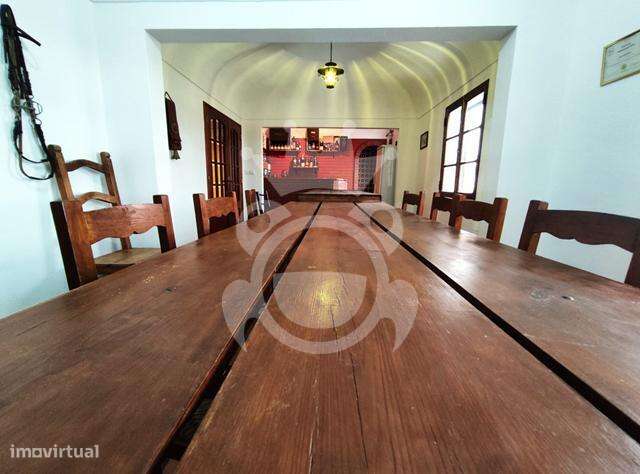 Moradia T3 no centro da Vila de Redondo-14