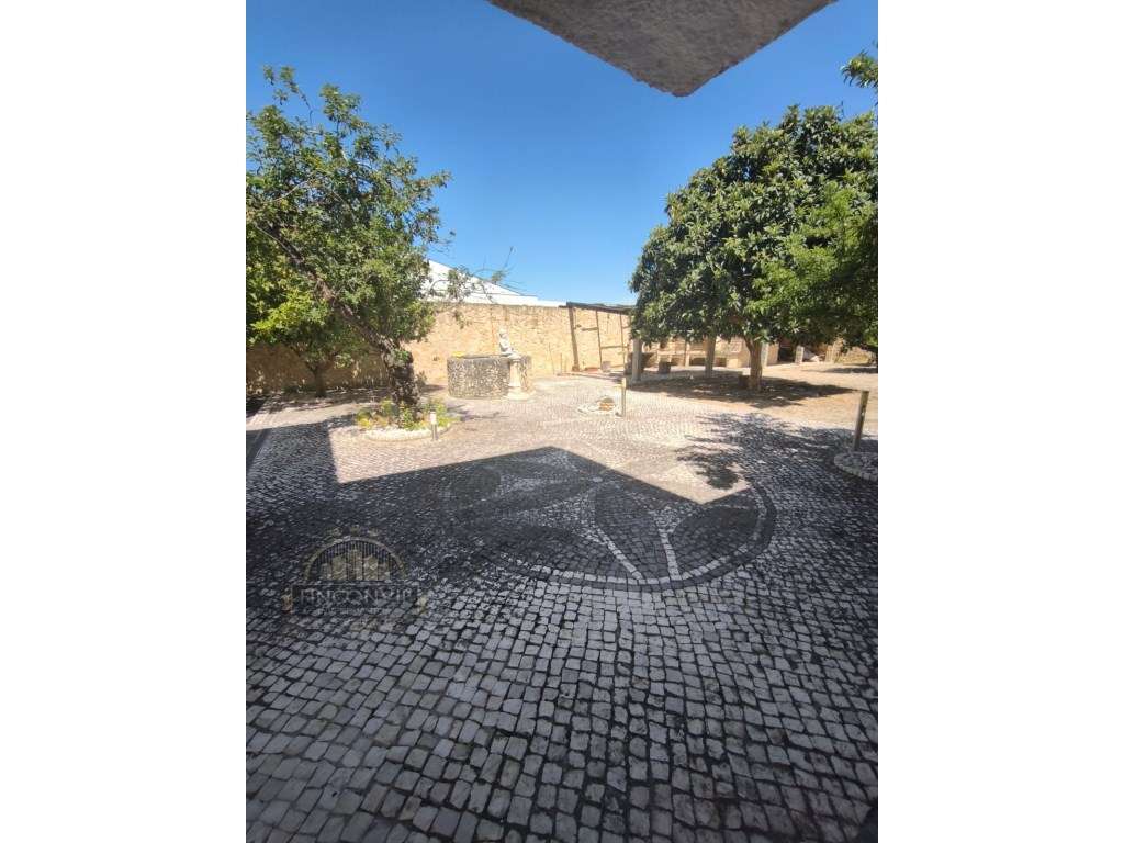 Imóvel de Excelência em Fernão Ferro-48