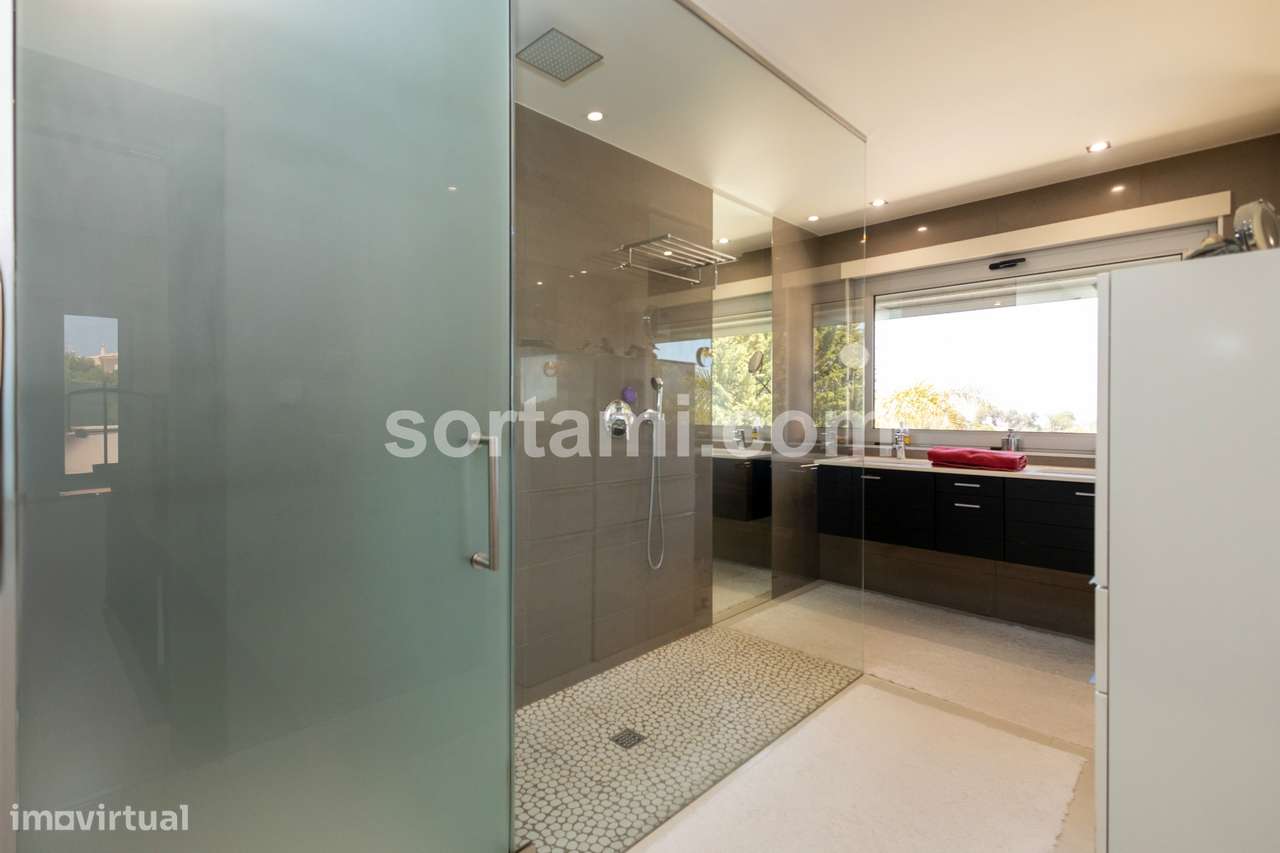 Moradia Isolada T3+1 Venda em Albufeira e Olhos de Água,Albufeira - Grande imagem: 5/53