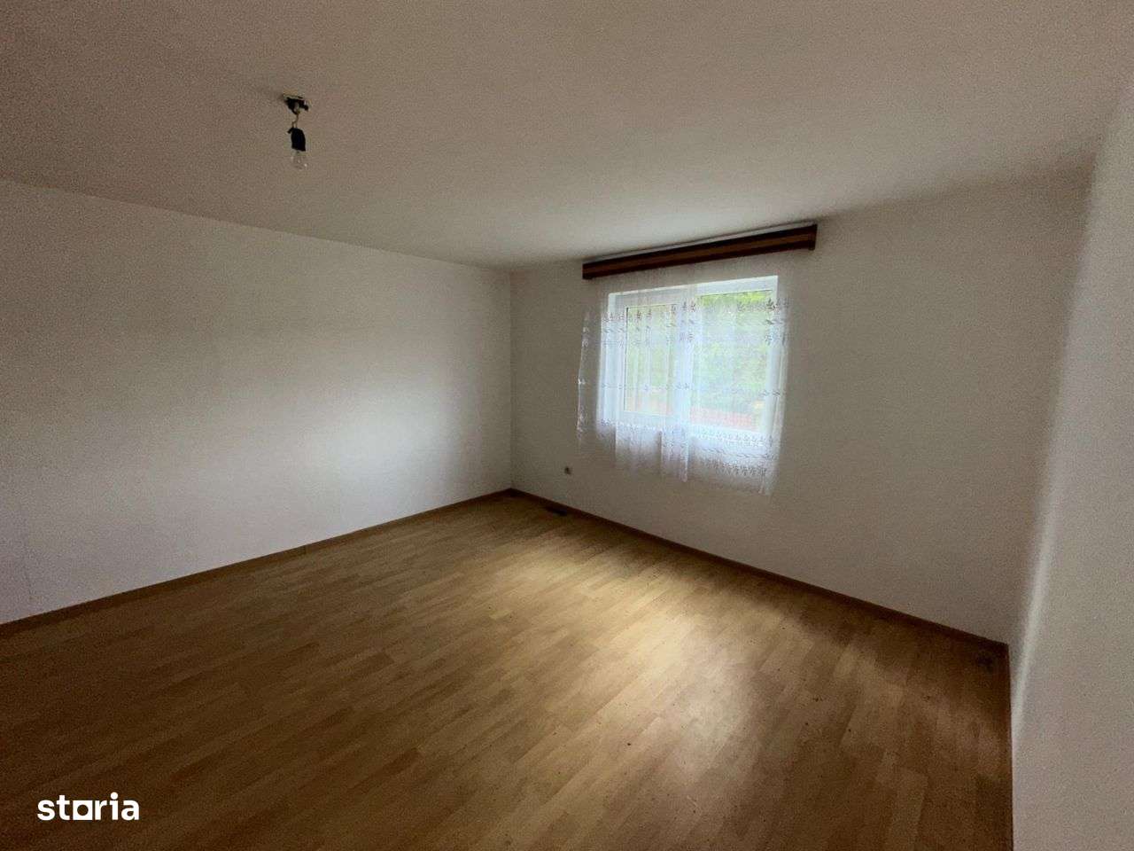Anunț Vânzare Casă cu Etaj - Stațiunea Slănic Prahova-13