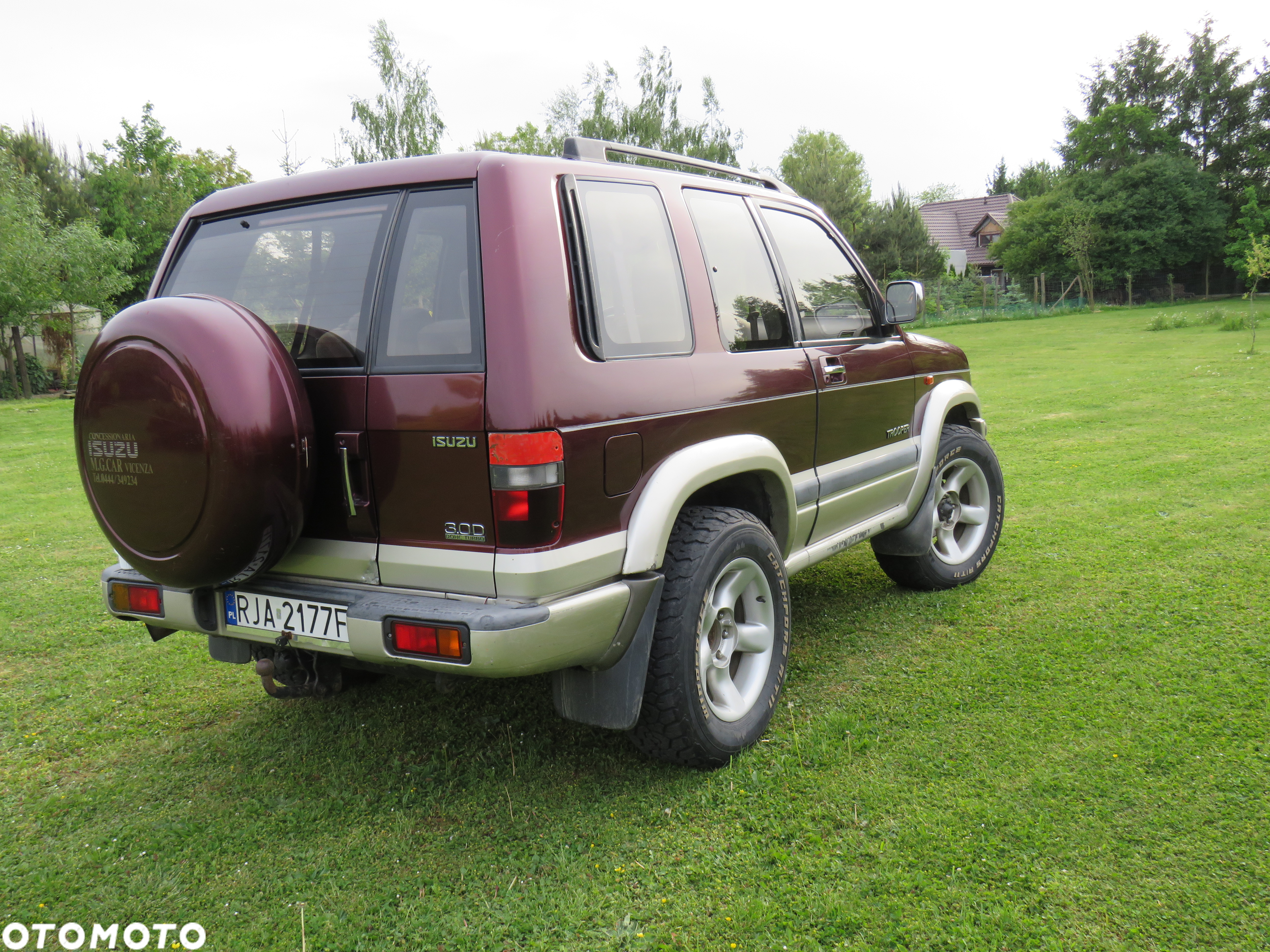 Isuzu Trooper - 6