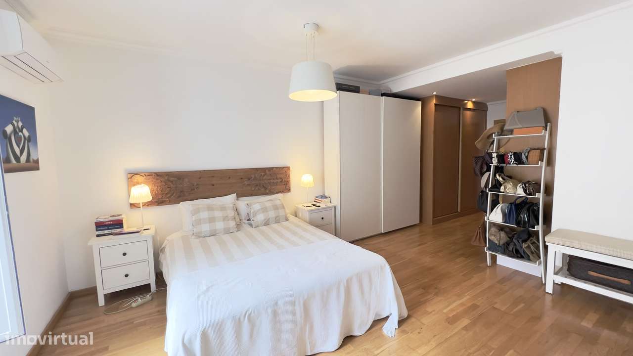 Apartamento T6 Duplex junto à Gulbenkian-13