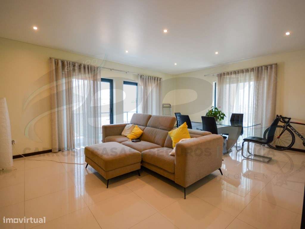 Fantástico apartamento t2 em condomínio privado-7