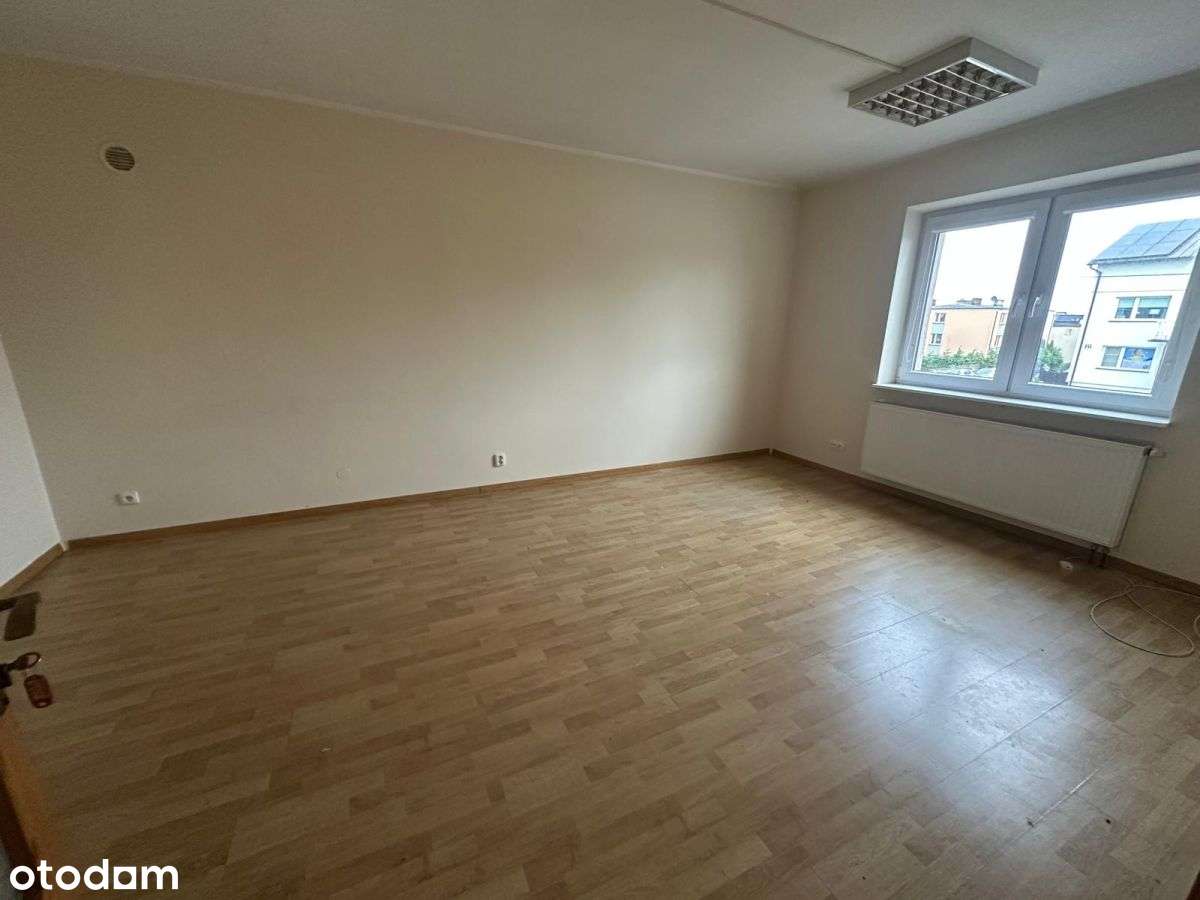 60m2 3 pokoje centrum Rumi gabient/biuro - Pełny obrazek: 2/5