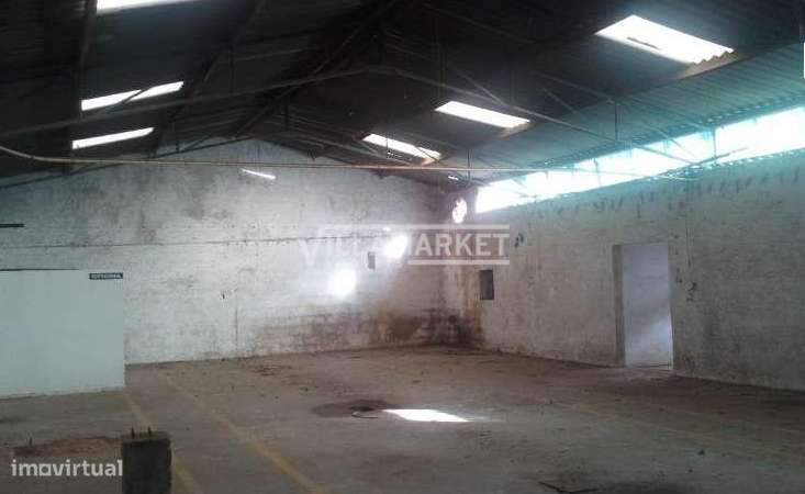 Armazém industrial em Bemposta (Abrantes), em terreno com 5.000 m², à - Grande imagem: 4/8