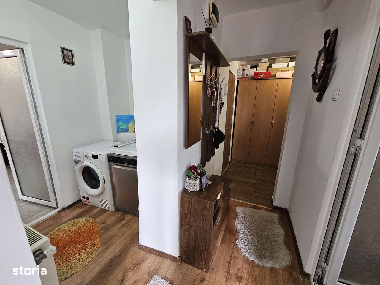 Apartament 3 camere etaj 2 central Mioveni - Imagine principală: 2/10