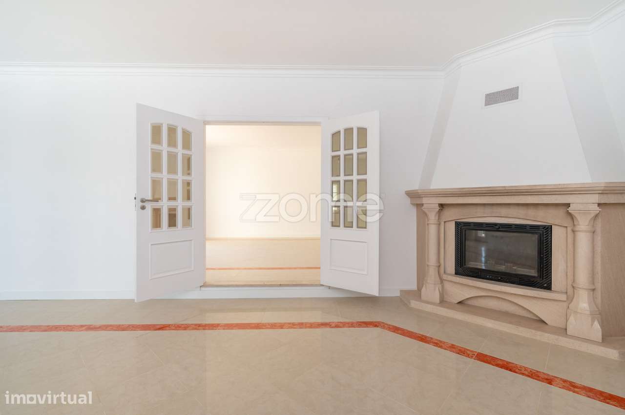 Moradia T4 com Piscina em Marisol - Grande imagem: 4/28