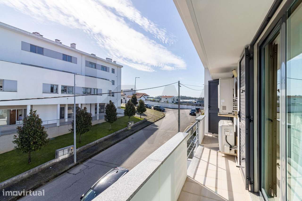 VIVA COM MAIS LIBERDADE   -   MORADIA EM BANDA T3 - Grande imagem: 4/40