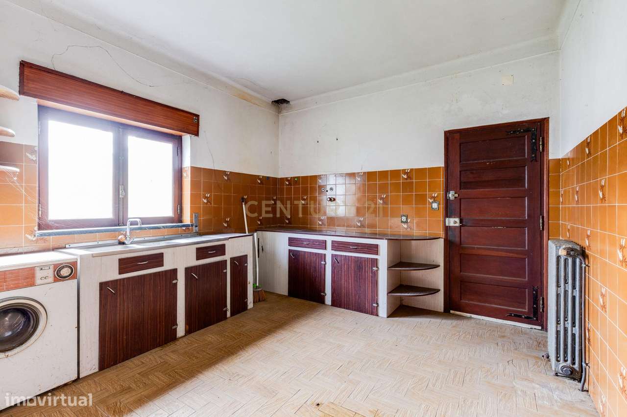 Apartamento T3 com cave e 284 m2 de área total - Grande imagem: 5/20