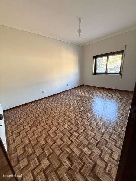 Arrendo andar moradia T2 - Grande imagem: 5/8