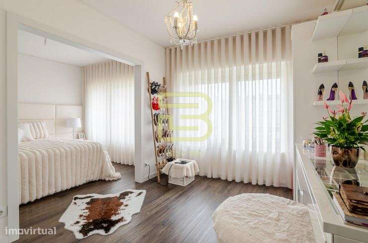 Apartamento T3 mobilado, convertido num T2(possibilidade de reverter p - Grande imagem: 3/14