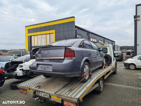 Dezmembram Opel Vectra C 1.9 D an fabr. 2004 - 2