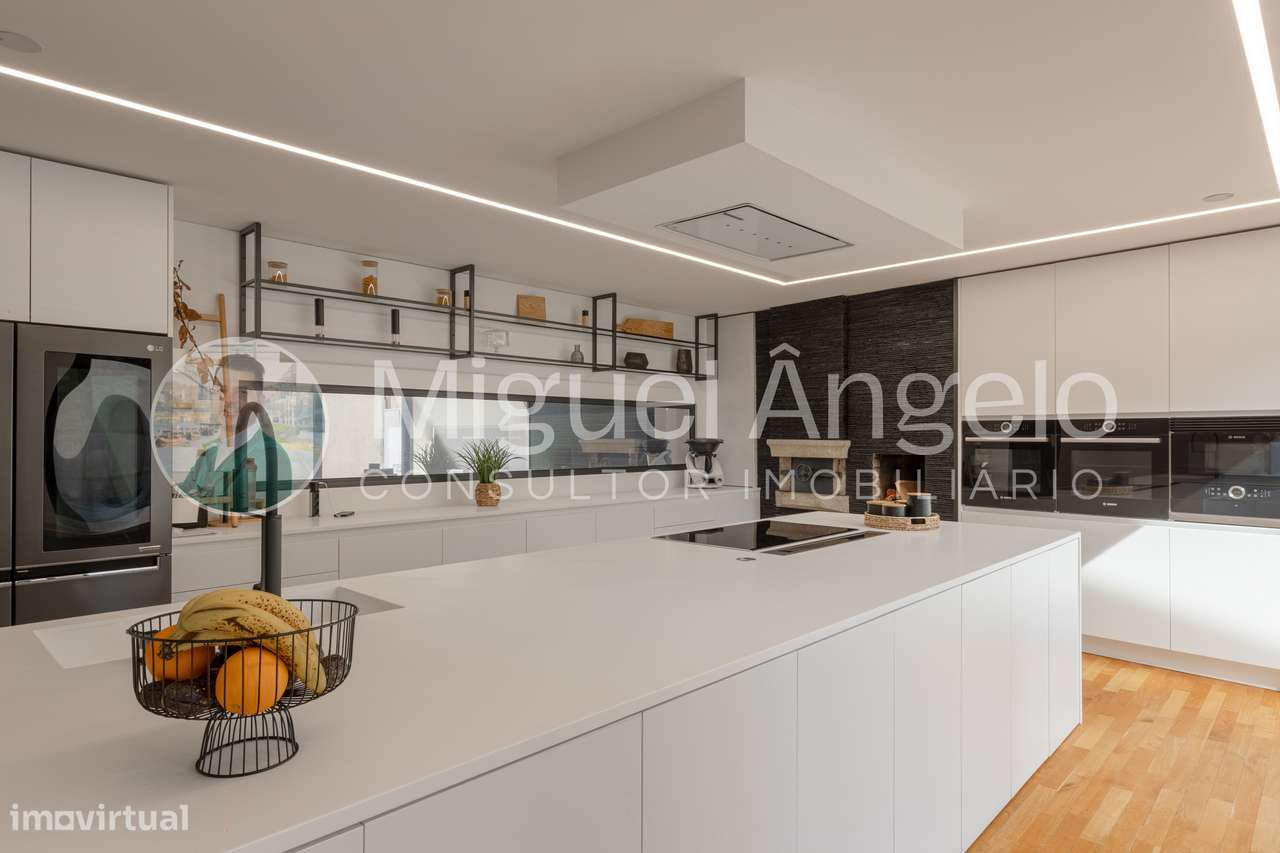 Moradia de luxo c/ piscina - pronta a habitar em Gondomar - 4 frentes-36