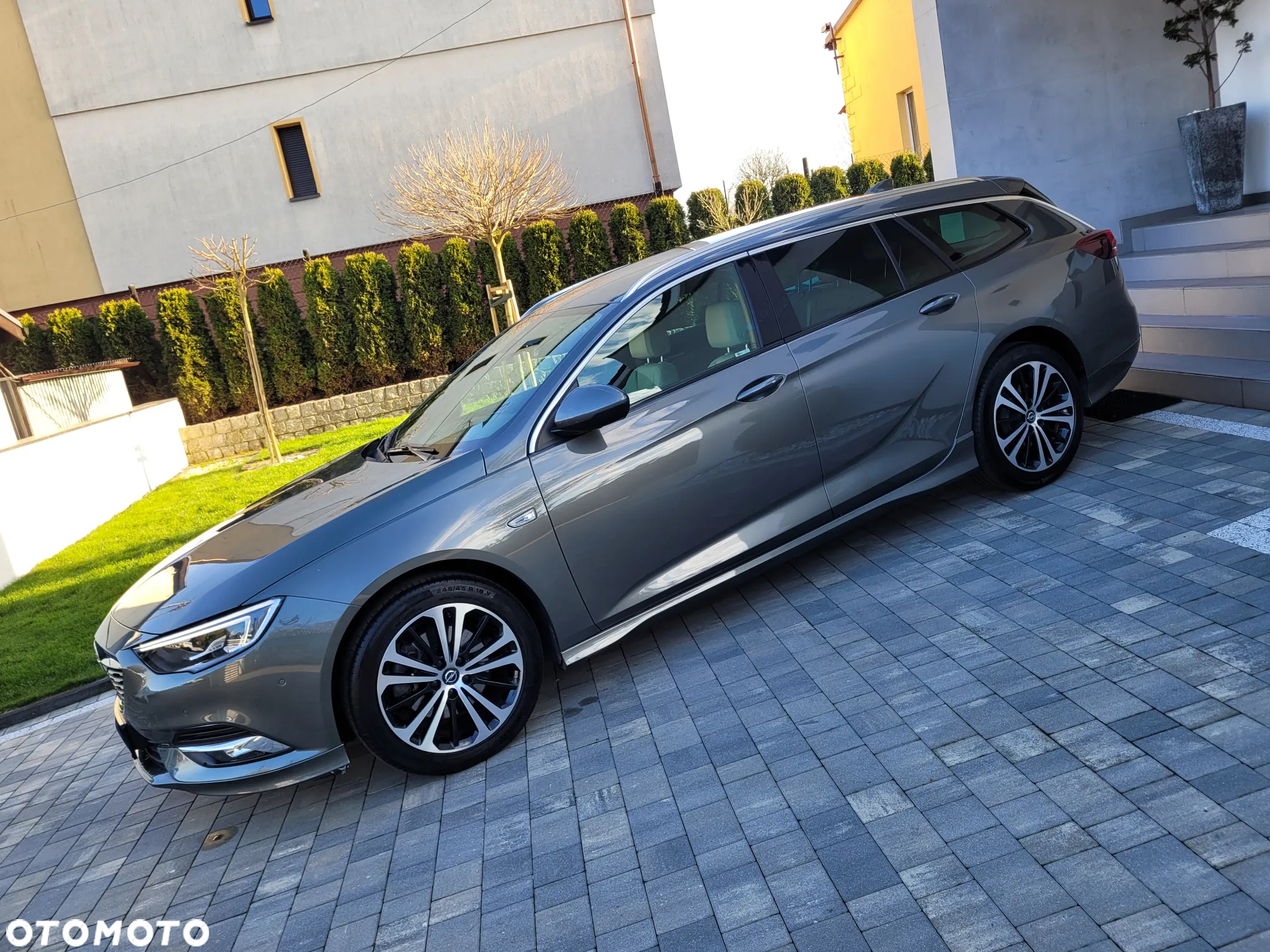 Opel Insignia Sports Tourer 2.0 BiTurbo Diesel 4x4 Ultimate Exclusive - 13