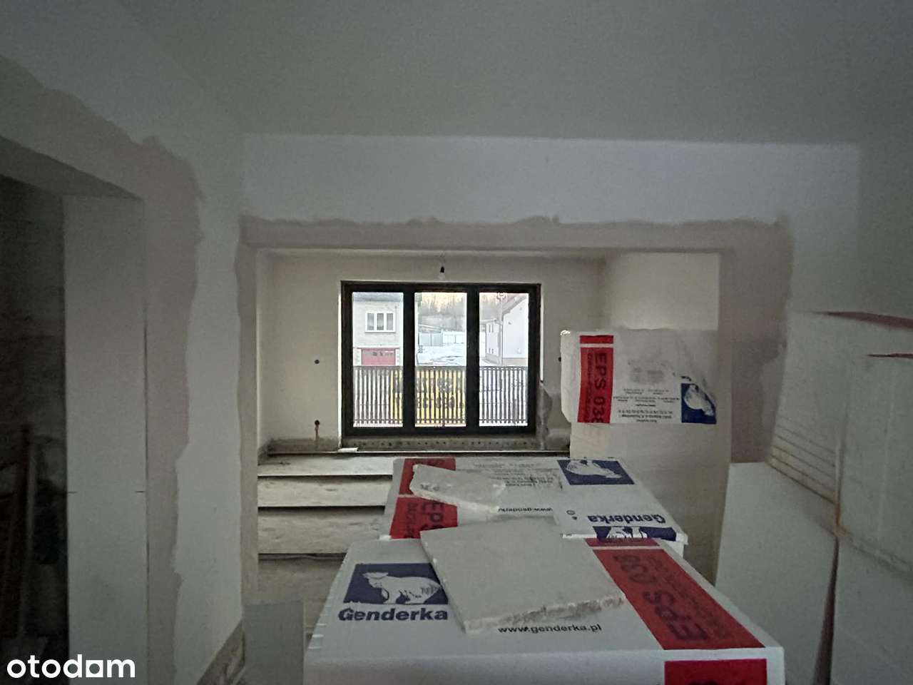 Dom do wykończenia. Ruda Białaczowska.-5