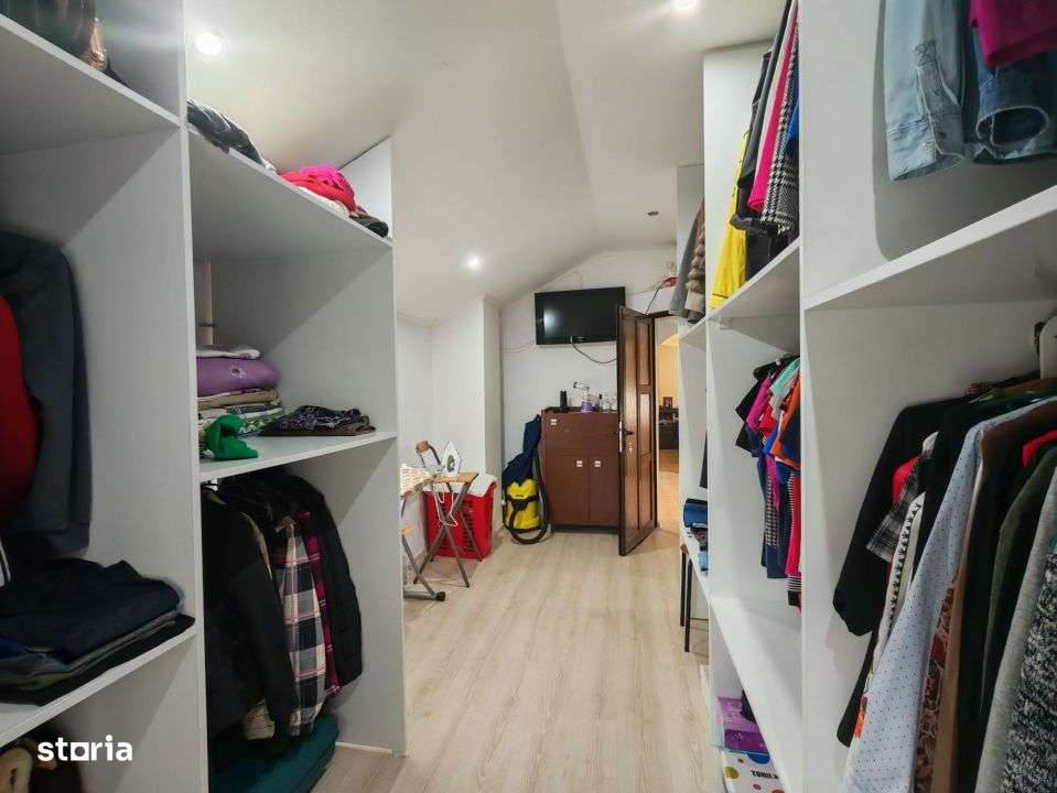 Casa in Serbanesti-16