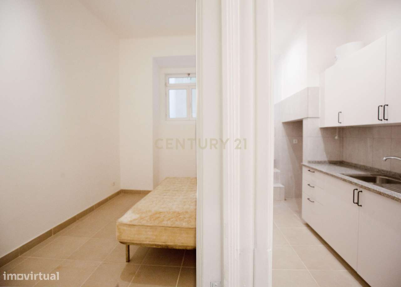 T0 remodelado na Rua Rodrigo da Fonseca : viver num lugar grande - Grande imagem: 5/26