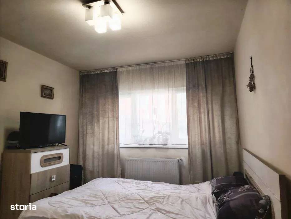 Apartament cu 2 camere, 41 mp, parcare, zona VIVO-2