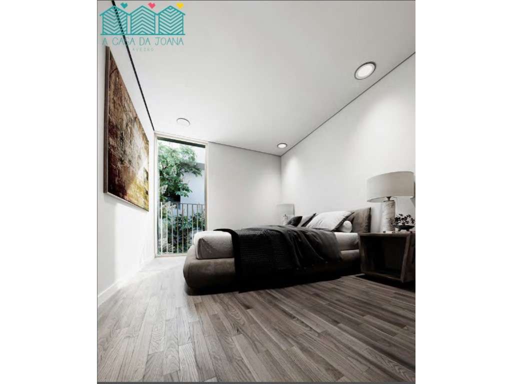 Apartamento T3 Duplex com Lugares Garagem em Aveiro-3