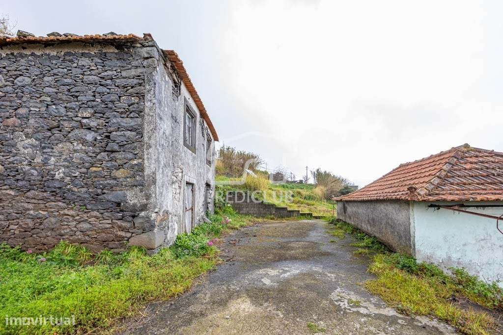 Moradia T2 Tradicional em Pedra, Arco da Calheta - Grande imagem: 4/11