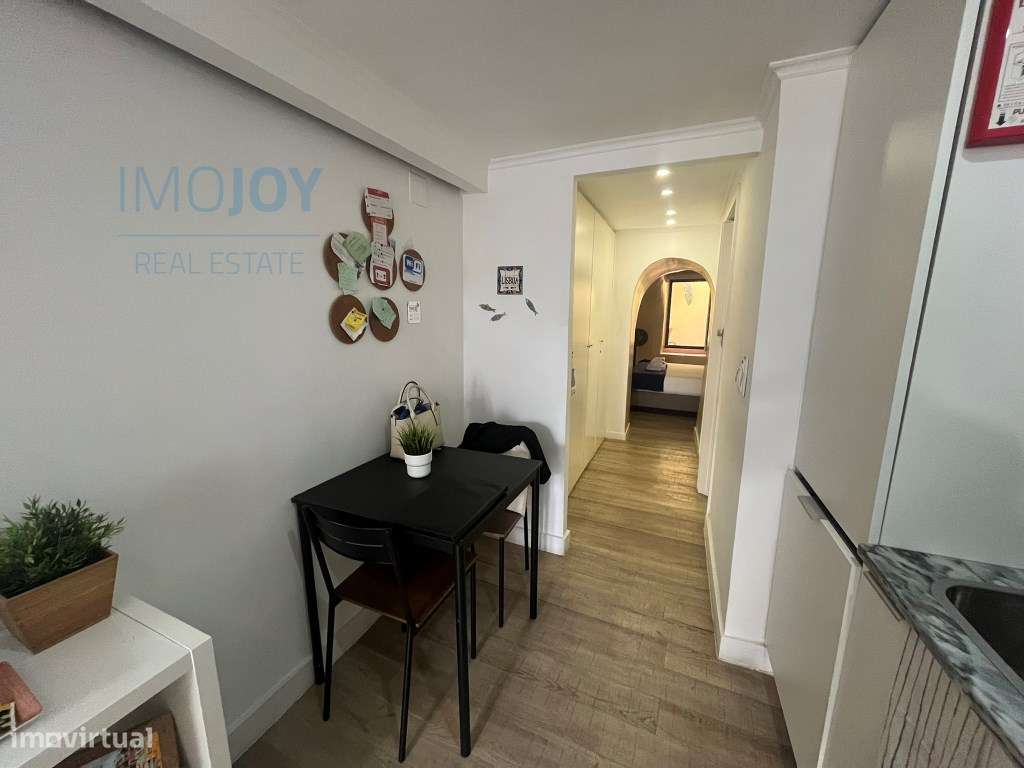Apartamento T1 com AL à Venda na Bica em Lisboa - Grande imagem: 5/27