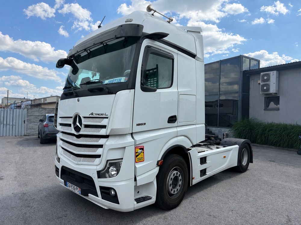 Mercedes-Benz Actros 2022
