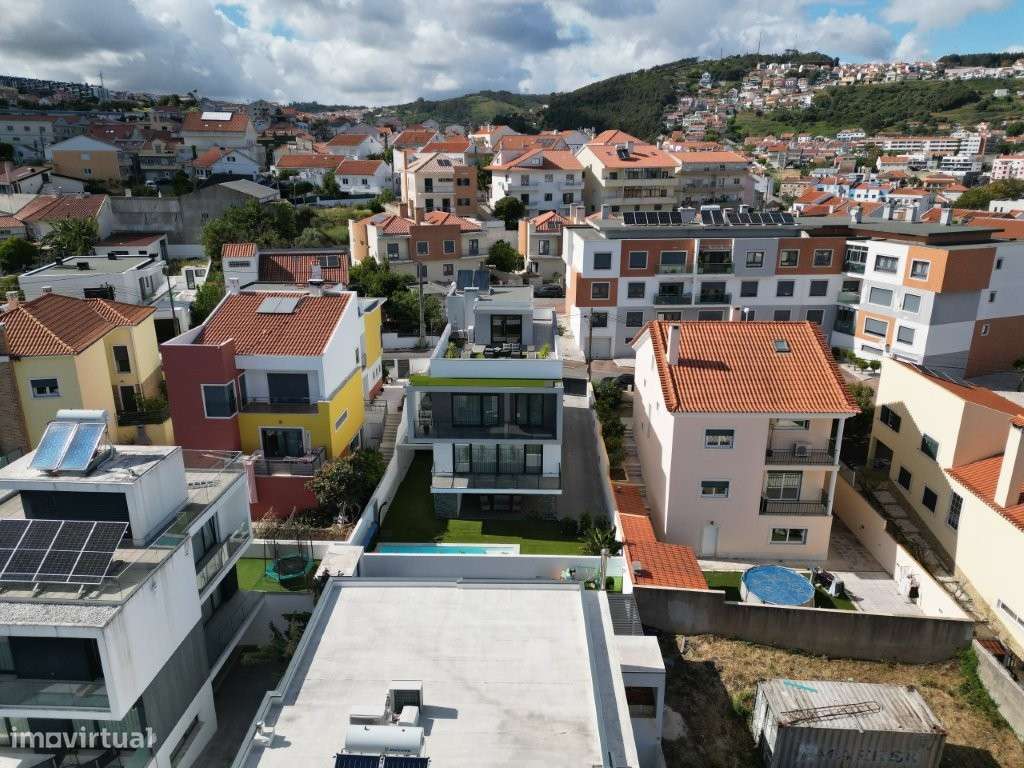 Moradia T4 / Ramada / Moderna é Exclusiva Construção-41