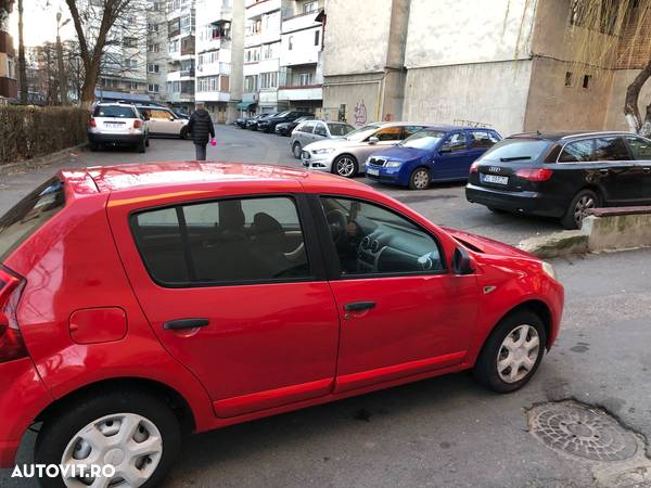 Dacia Sandero 1.4 MPI Laureate - 3