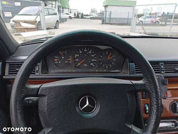 Mercedes-Benz W124 (1984-1993) - 9